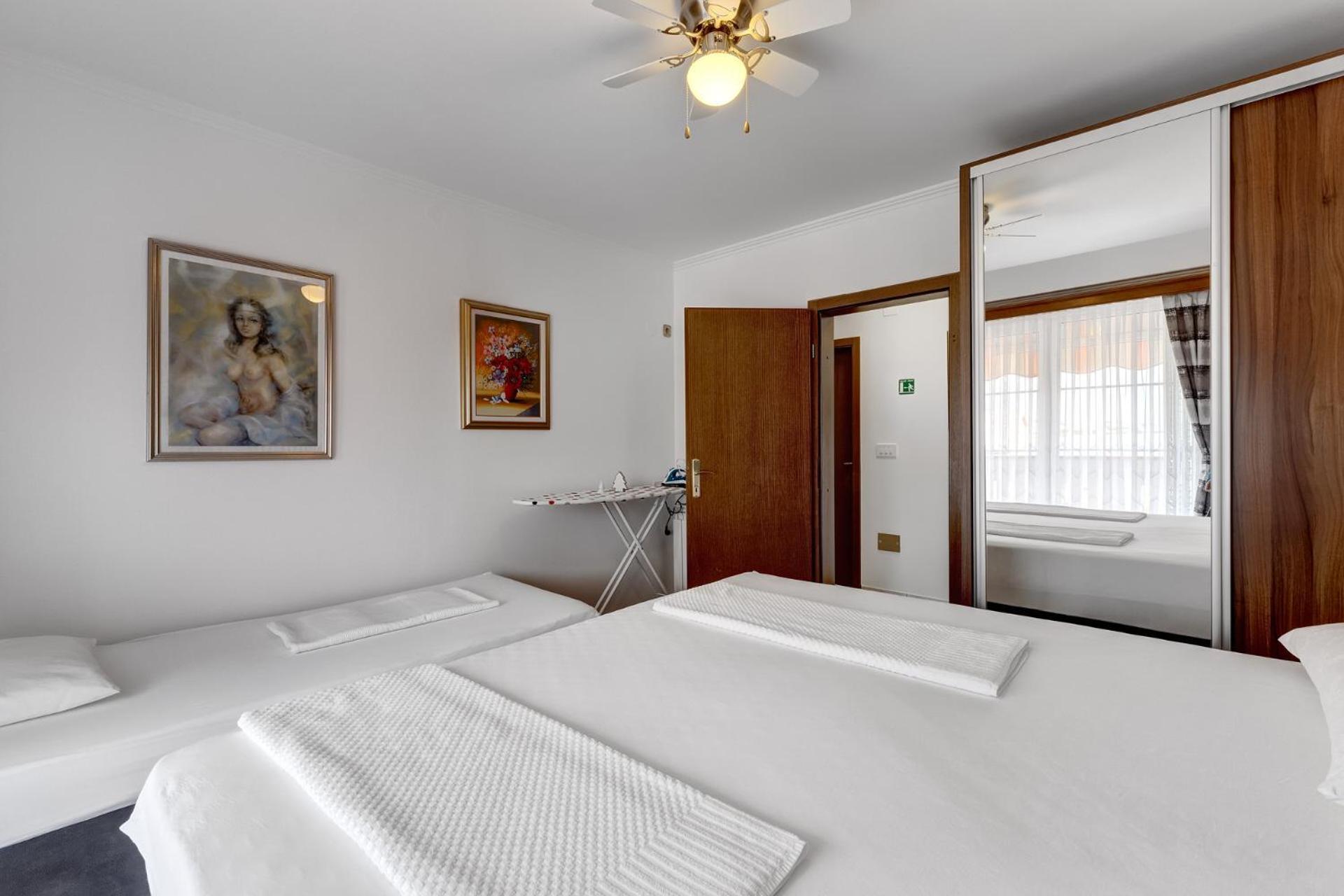 Senada Apartments Selce Habitación foto